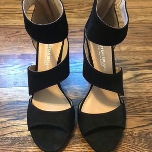 Christian Siriano size 8 Black heels